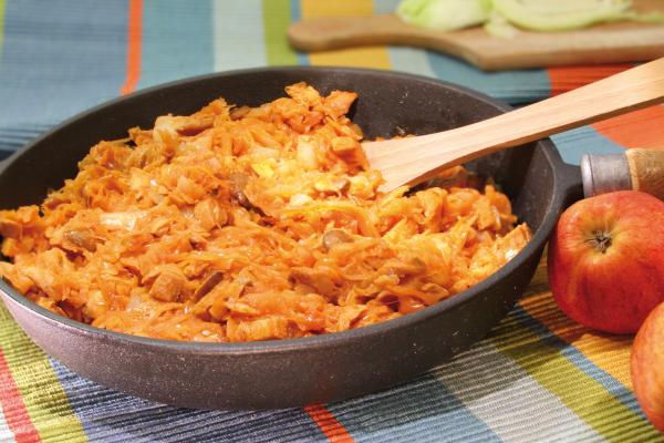 Bigos (sauerkraut stew) with Vegusto  Here we present Bigos, a typical national recipe from Poland. Bigos can be cooked in advance, since it gains flavour when reheated.